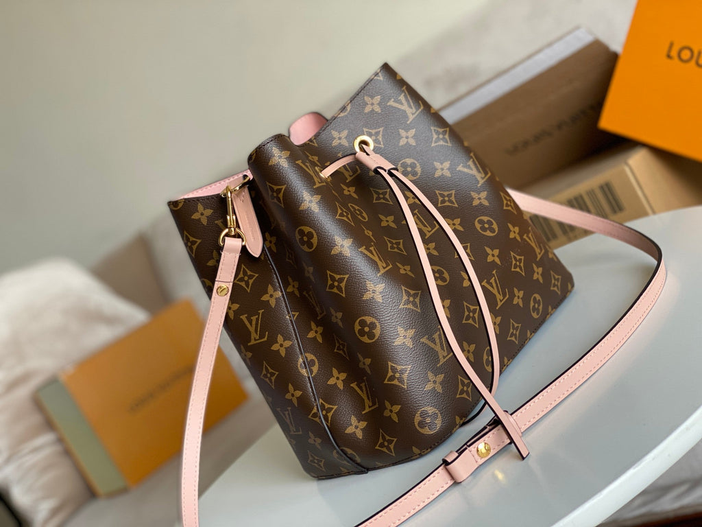 LV 25S NÉONOÉ BB 26 IN BROWN MONOGRAM CANVAS GOLD HARDWARE