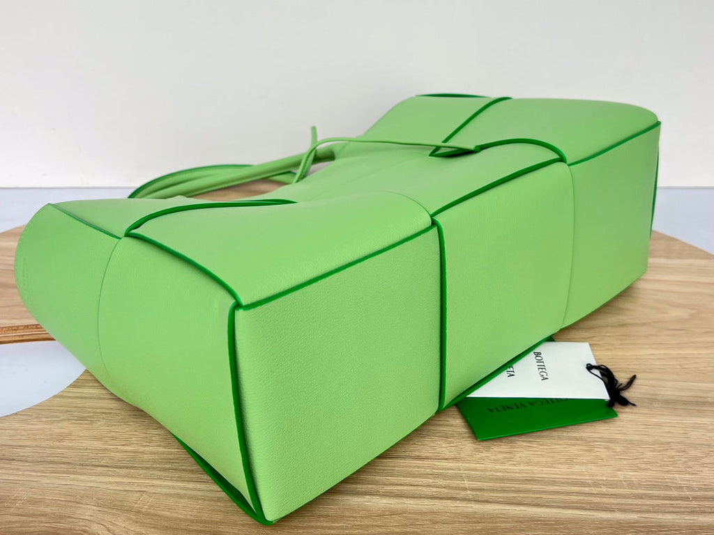 ARCO Tragetasche 36 Zoll, Mantisgrün, Kalbsleder