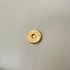 KATE 20 SMALL IN WEISSEM KALBSLEDER MIT GOLDENEM LOGO