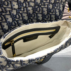 CD-Satteltaschenriemen mit 25,5 cm langem Riemen, blau, Obique-Stickerei