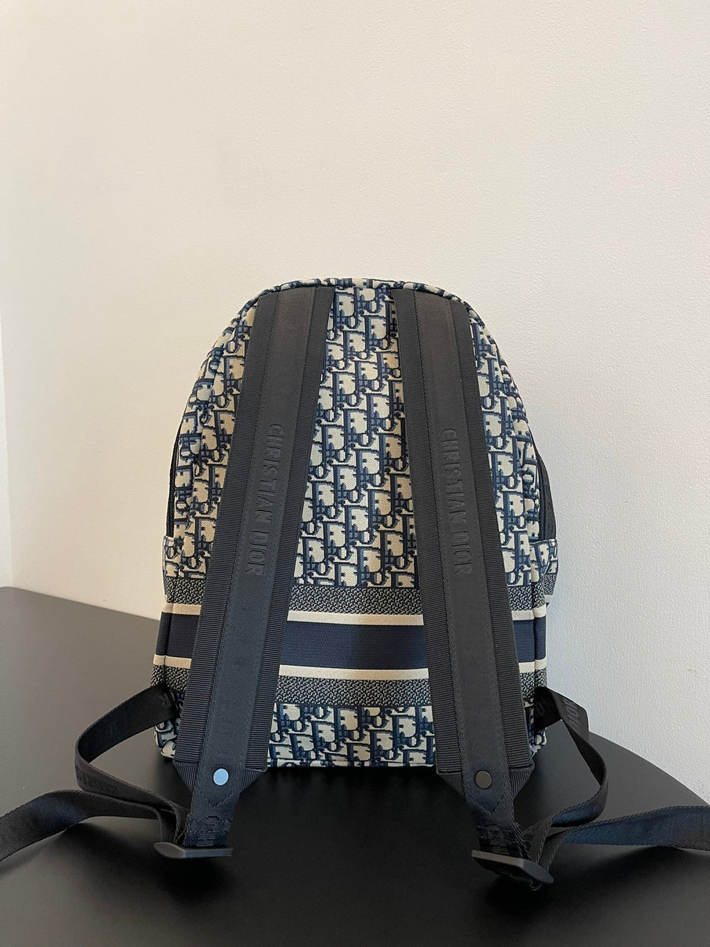 REISERUCKSACK 41 IN SCHRÄGEM JACQUARD