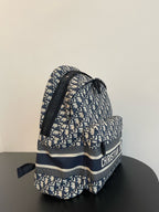 REISERUCKSACK 41 IN SCHRÄGEM JACQUARD