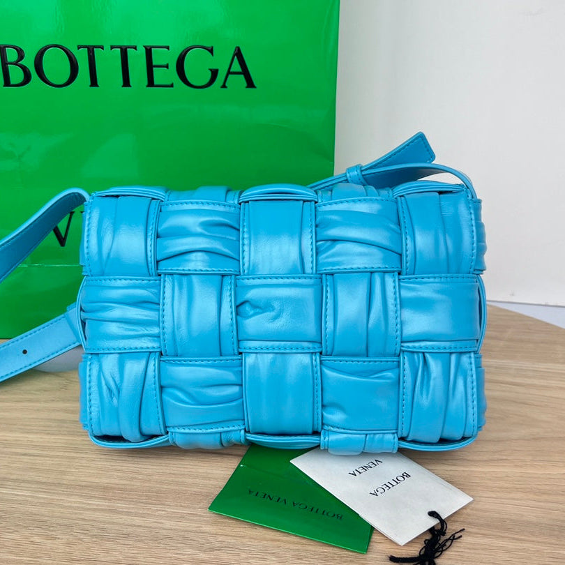 Kassette 28 Zoll, hellblau, weiches Lammleder