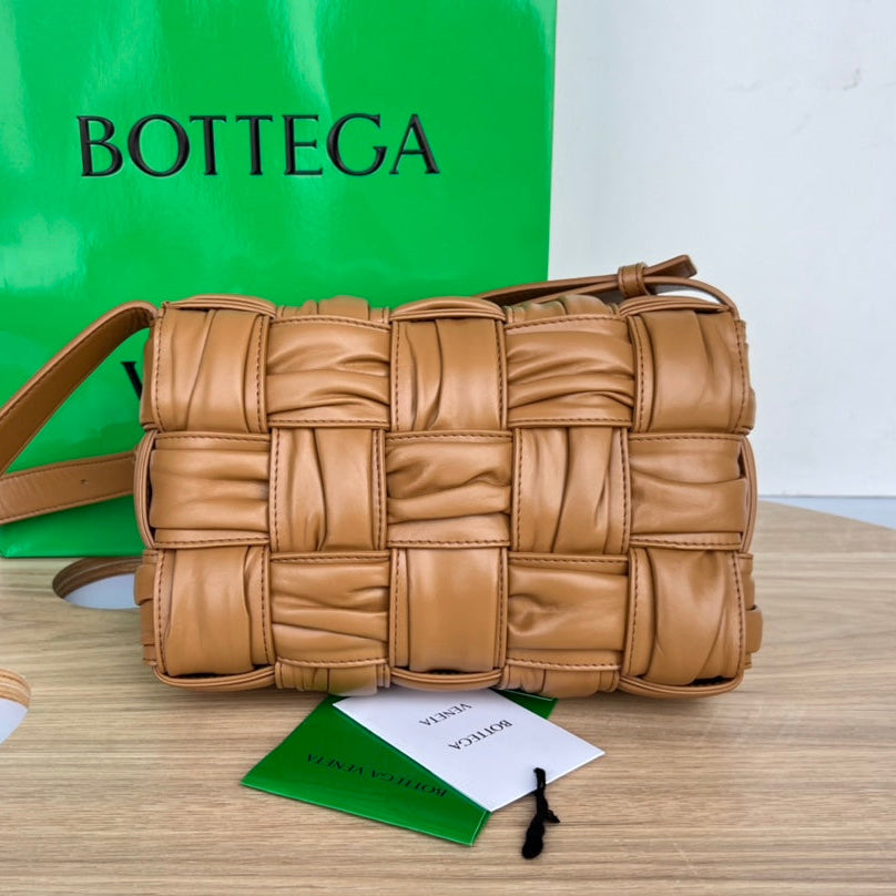 Kassette 28 Zoll, mittelbraunes, weiches Lammleder