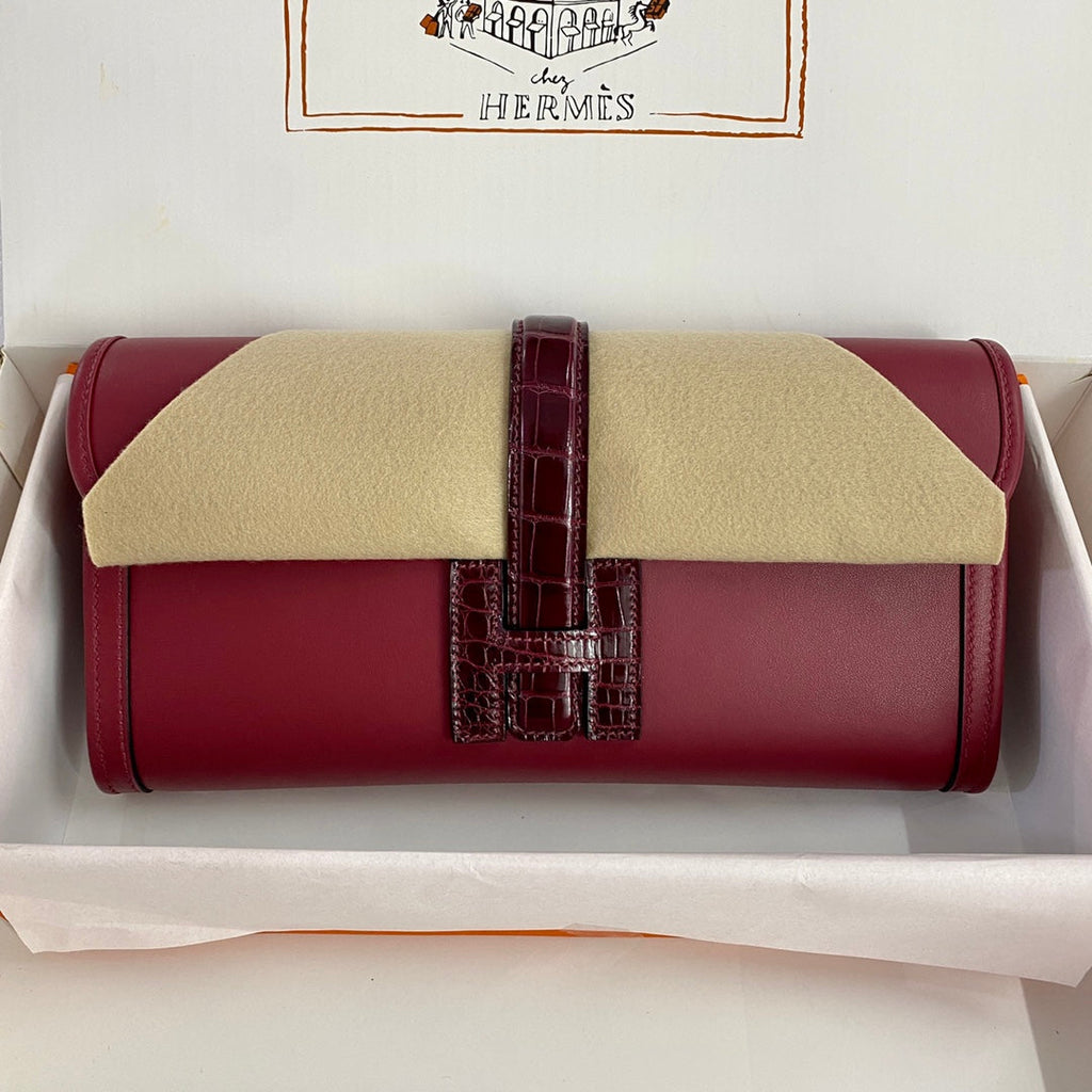JIGE ELAN 29 CLUTCH IN CHERRY RED CALFSKIN WITH WINE RED LIZARD SKIN (MADE-TO-ODER)