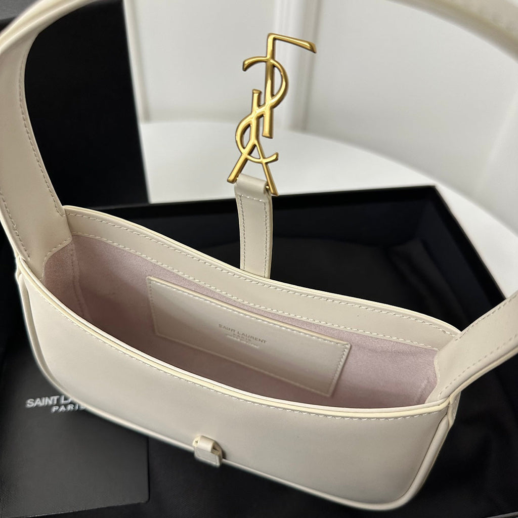 MINI 19 WEISSES GLATTES KALBSLEDER