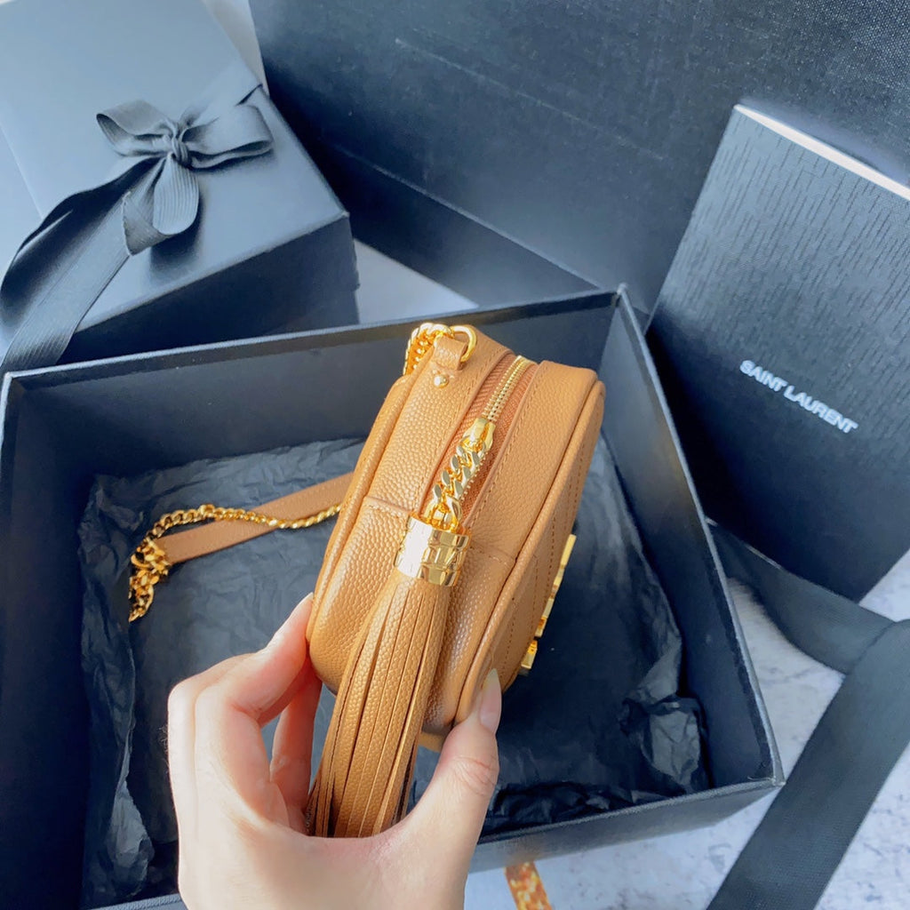 LOU MINI-KAMERATASCHE 19 IN MANGO-ORANGE KAVIARMUSTER KALBSLEDER GOLDENE BESCHLÄGE