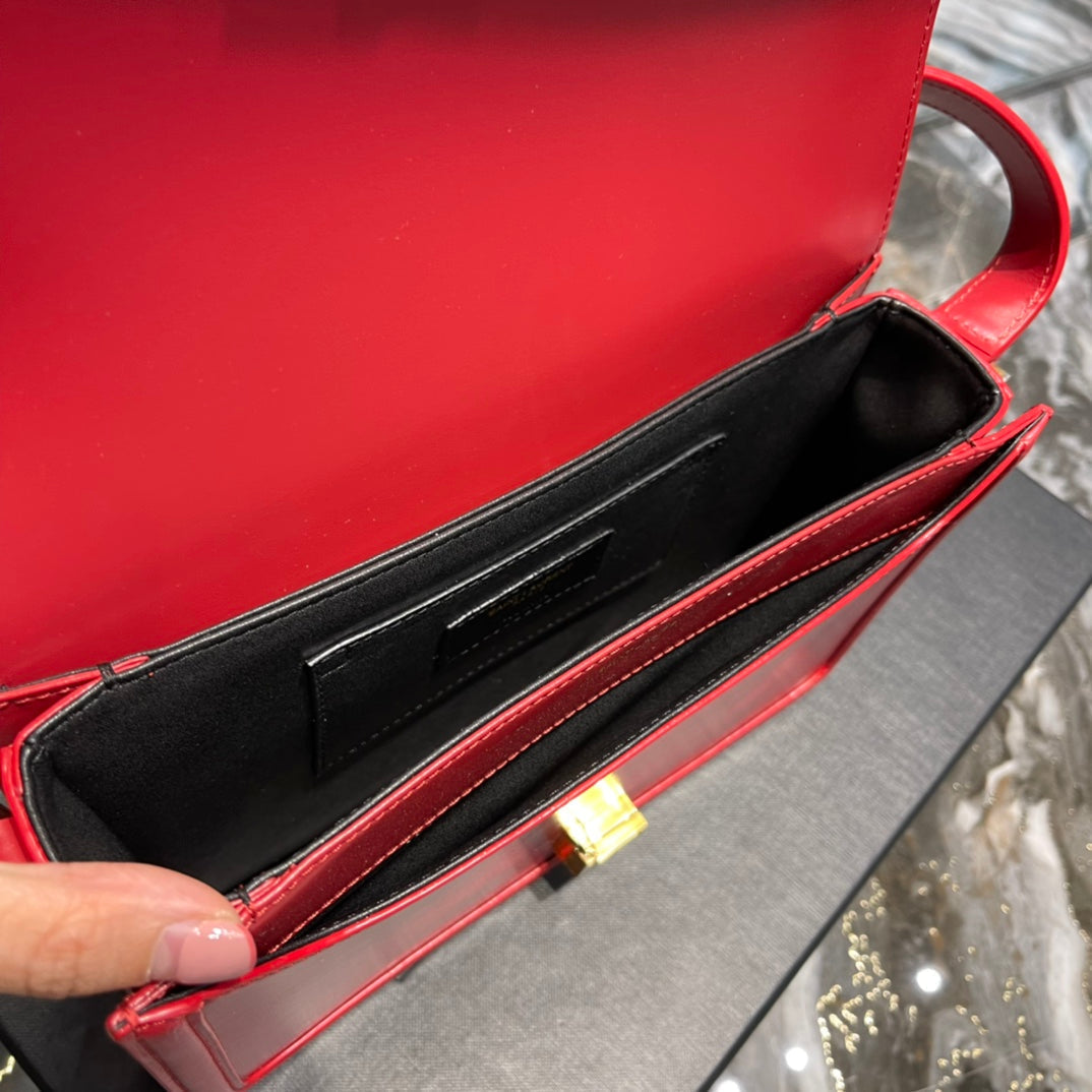 SOLFERINO MEDIUM 23 ROTES KALBSLEDER GOLDENE BESCHLÄGE