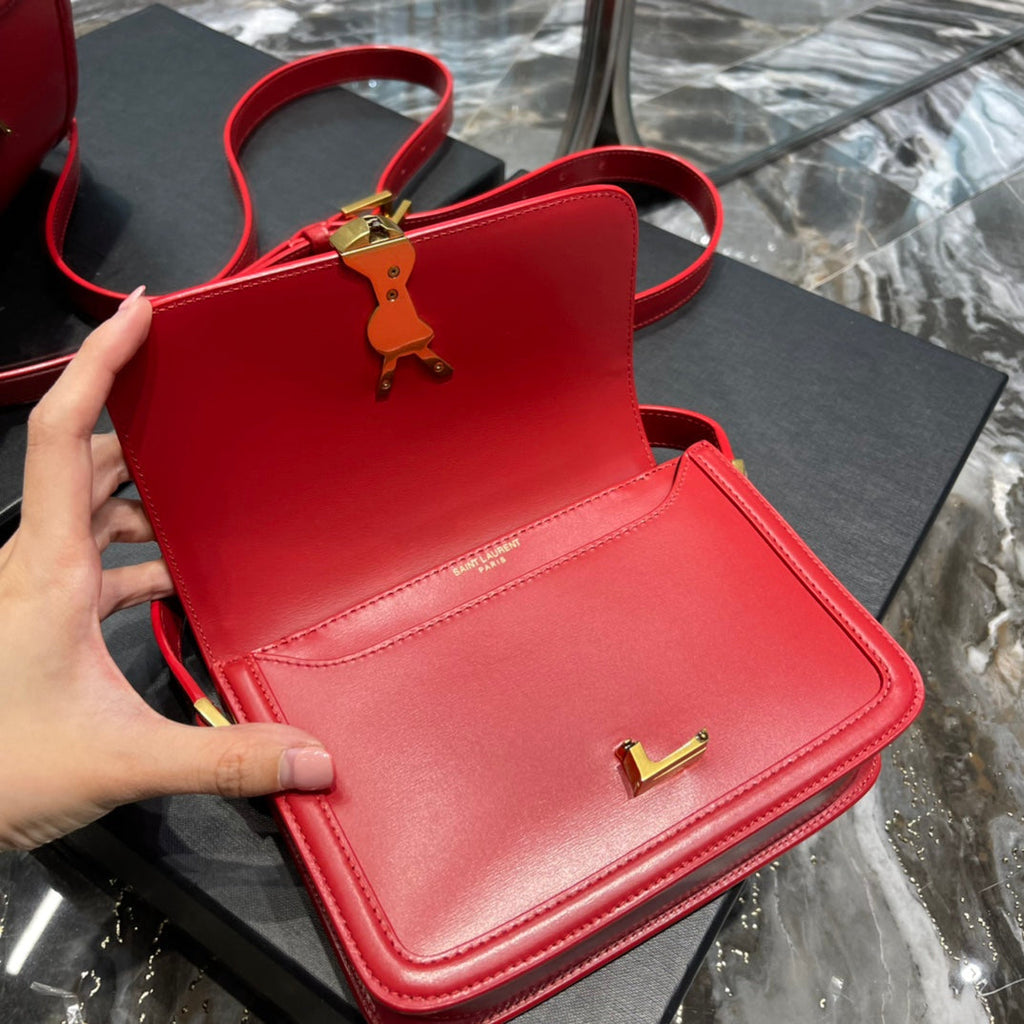 SOLFERINO SMALL 19 ROTES KALBSLEDER GOLDENE BESCHLÄGE