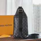 AVENUE SLINGBAG 31 IN SCHWARZ MONOGRAM ECLIPSE CANVAS