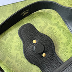 APHRODITE KLEINE SCHULTERTASCHE 27 IN SCHWARZES KALBSLEDER GOLDENE BESCHLÄGE