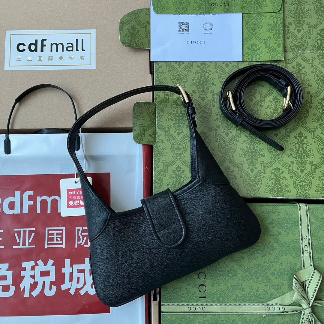 APHRODITE KLEINE SCHULTERTASCHE 27 IN SCHWARZES KALBSLEDER GOLDENE BESCHLÄGE