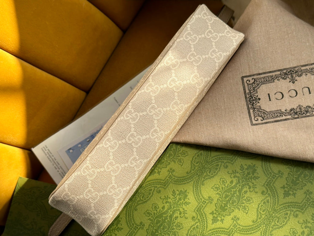 OPHIDIA GG KLEINE 25 HANDTASCHE BEIGE UND WEISS SUPREME CANVAS