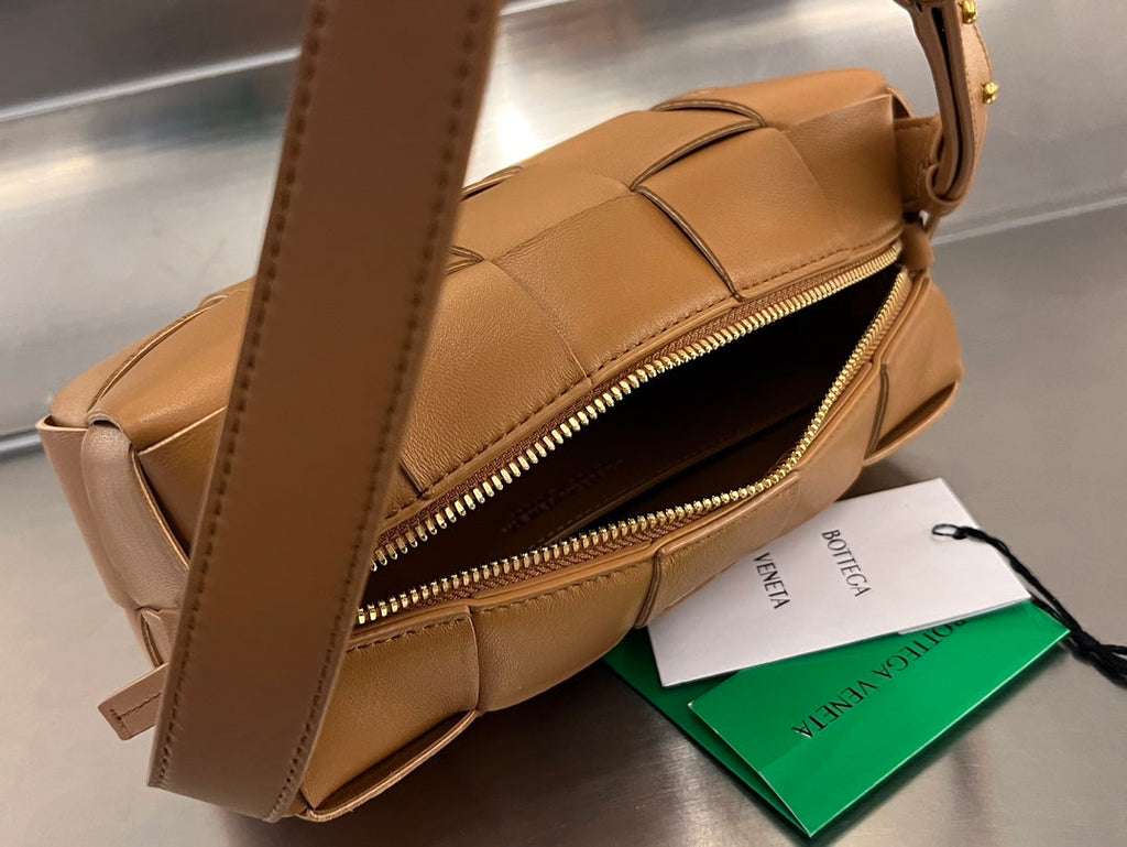 BRICK CASSETTE 28 IN BRONZEBRAUNES KALBSLEDER