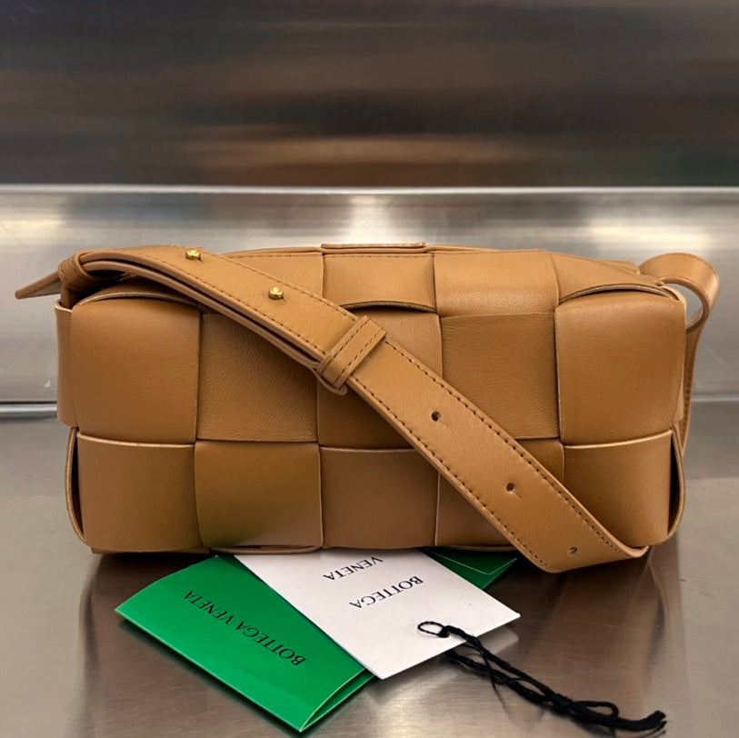 BRICK CASSETTE 28 IN BRONZEBRAUNES KALBSLEDER