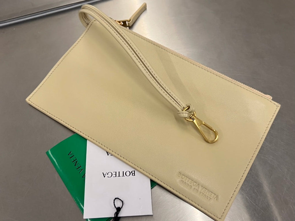 MITTEL 28 KASSETTEN BEIGE LAMMLEDER