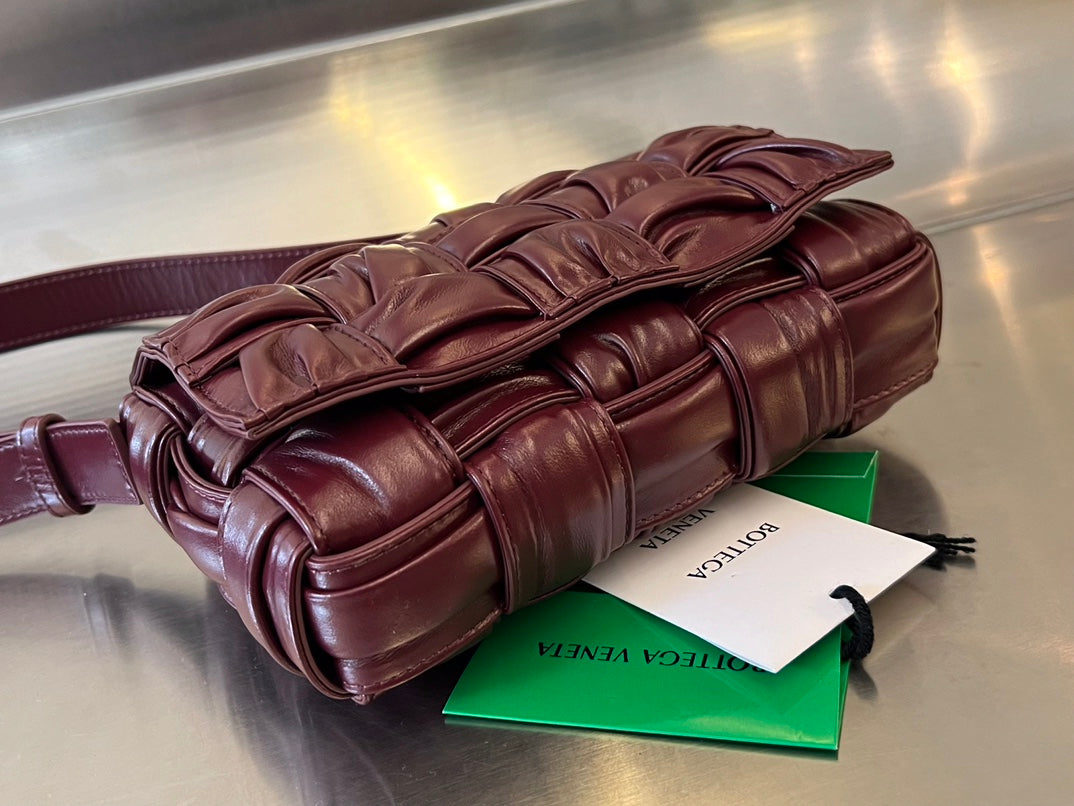 MINI-KASSETTE 19 ZOLL WEINER ROT WEICHES LAMMSCHUPPEN