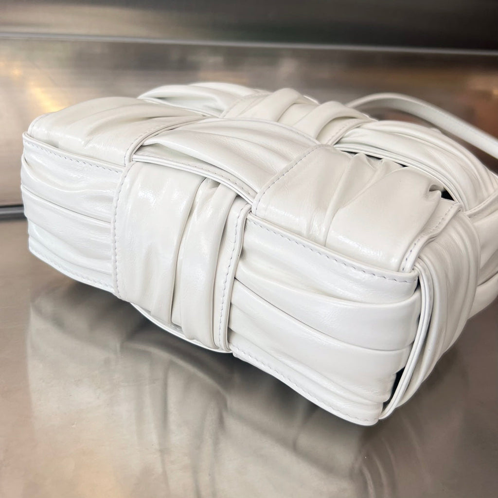 CANDY ARCO TOTE 20 IN WEISSES WEICHES LAMMLEDER