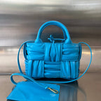 CANDY ARCO TOTE 20 IN CERULEAN BLUE WEICHES LAMMLEDER