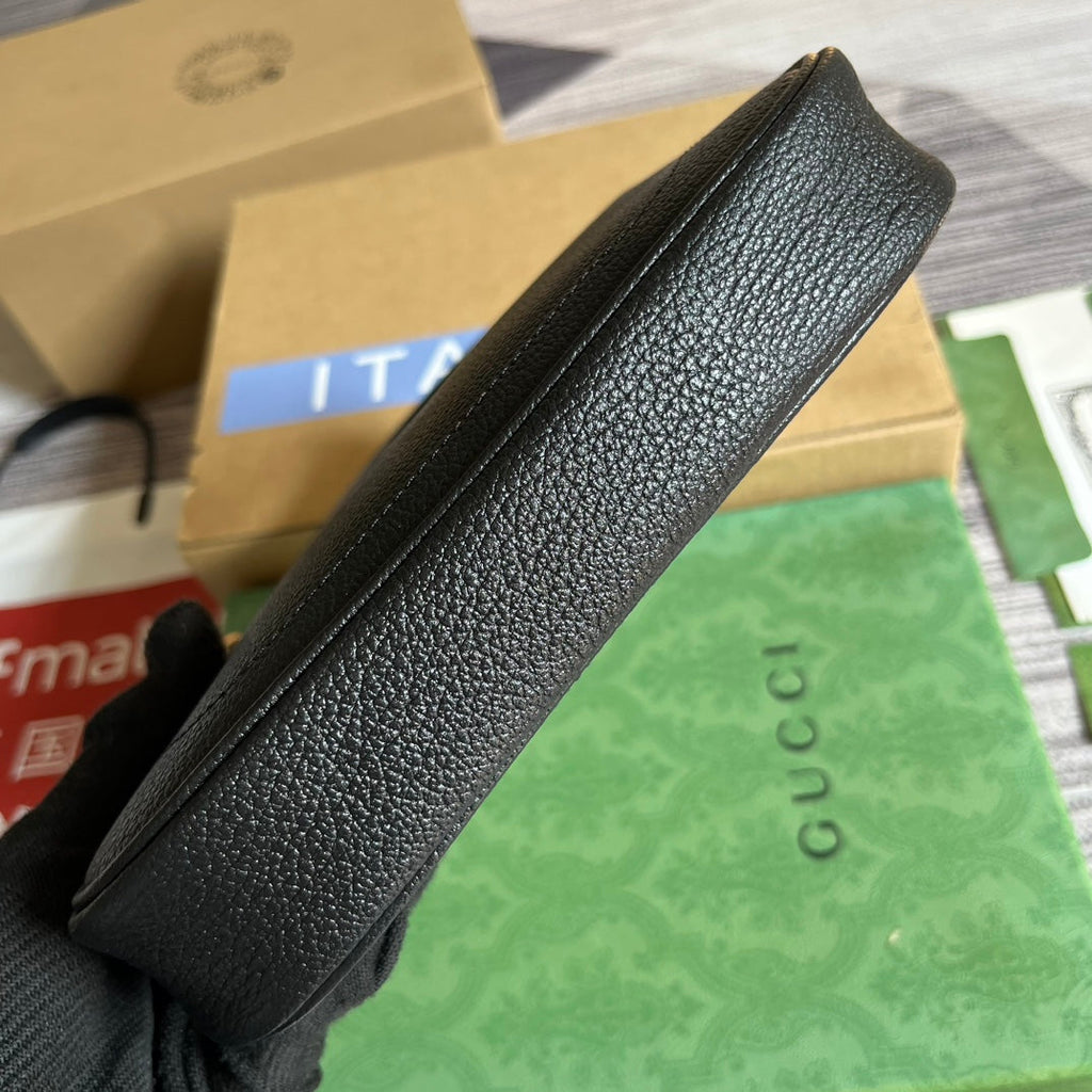 APHRODITE MINI 21 SCHULTERTASCHE AUS SCHWARZEM KALBSLEDER