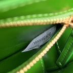 MINI-KASSETTE 19 IN SHAMROCK GREEN WEICHES LAMMLEDER