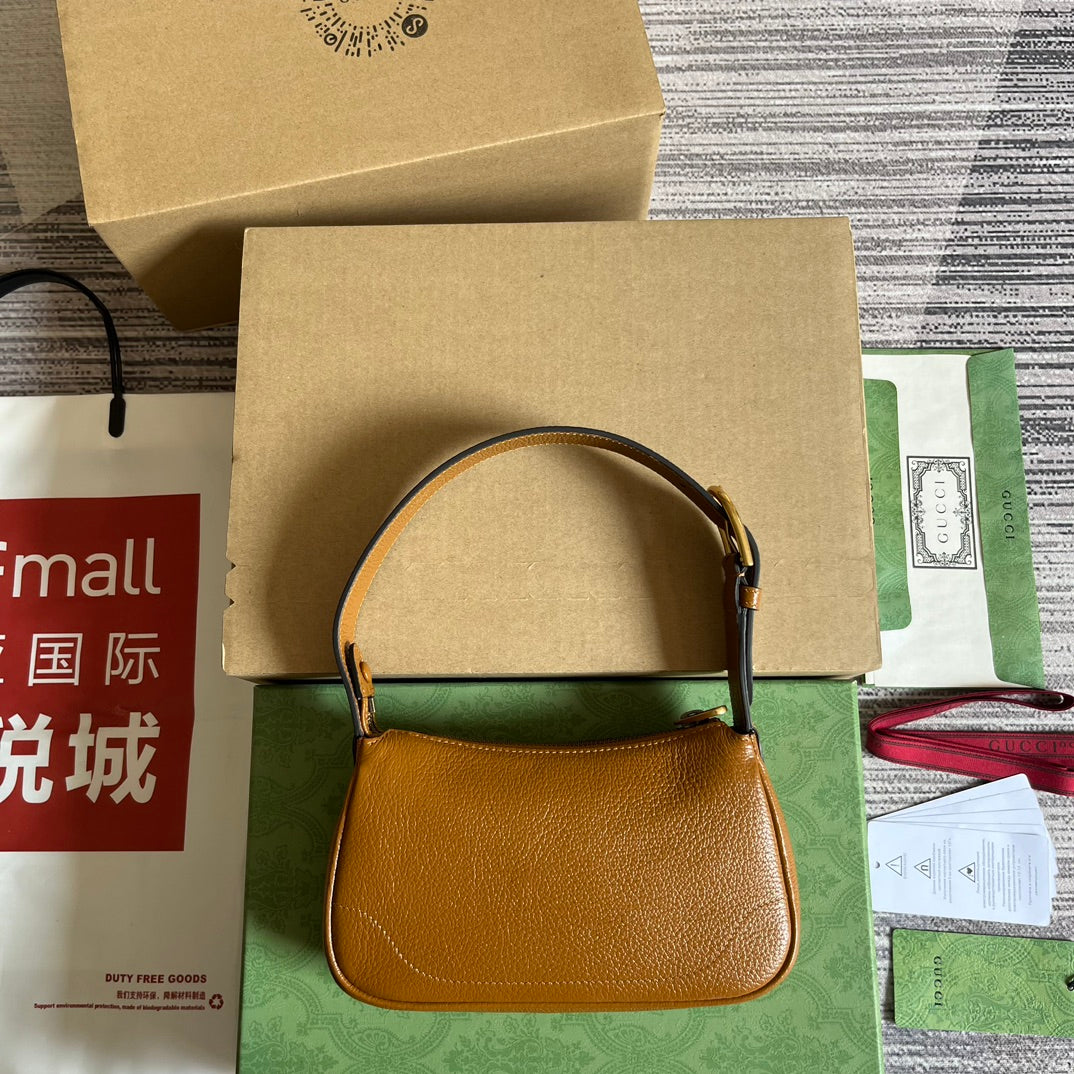 APHRODITE MINI 21 SCHULTERTASCHE IN KARAMELLBRAUNEM KALBSLEDER