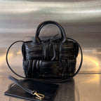 CANDY ARCO TOTE 20 IN SCHWARZES WEICHES LAMMLEDER