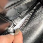 CANDY ARCO TOTE 20 IN SCHWARZES WEICHES LAMMLEDER