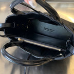 CANDY ARCO TOTE 20 IN SCHWARZES WEICHES LAMMLEDER