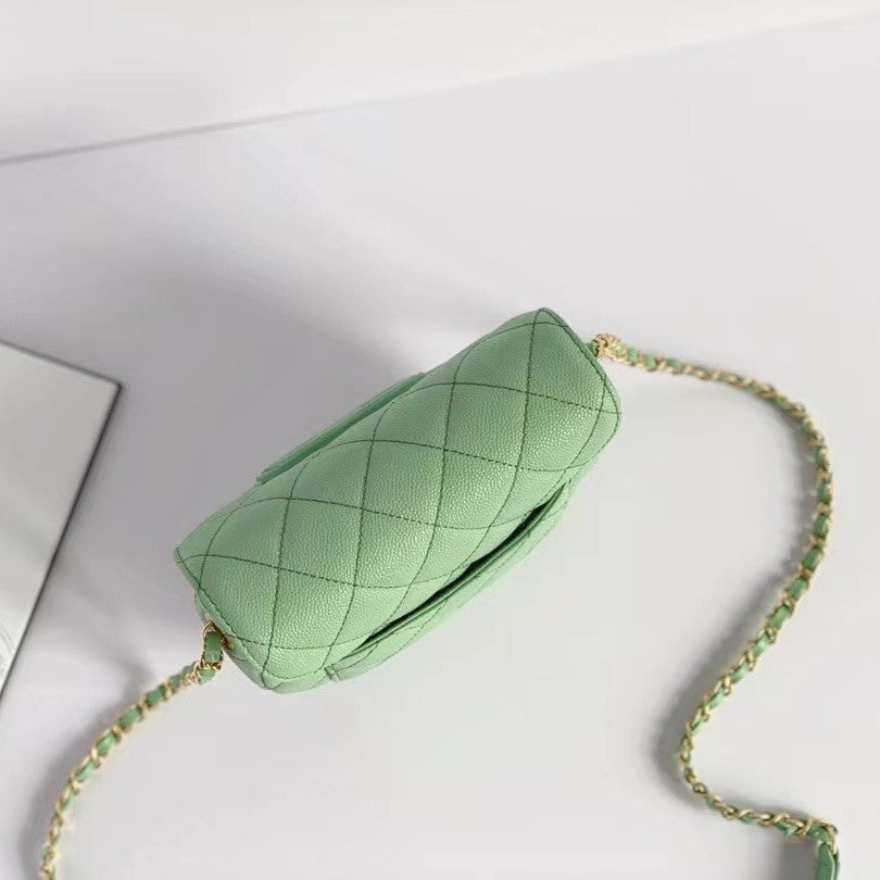 CC Mini Messenger 19cm Hellgrün Caviar 