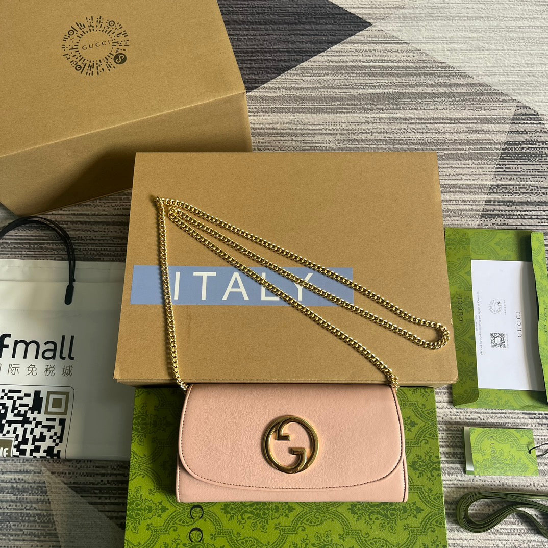 BLONDIE SCHULTERTASCHE 21 IN HELLROSA KALBSLEDER GOLDENE BESCHLÄGE