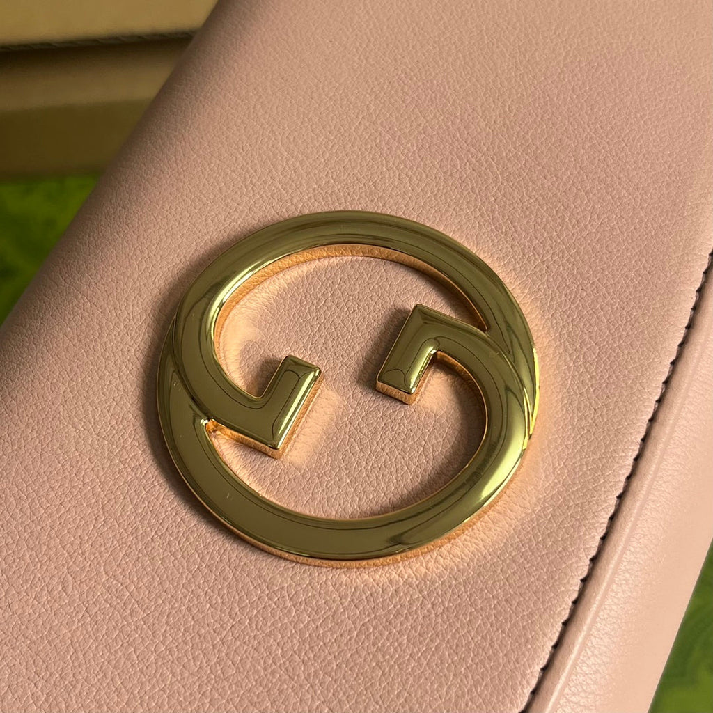 BLONDIE SCHULTERTASCHE 21 IN HELLROSA KALBSLEDER GOLDENE BESCHLÄGE