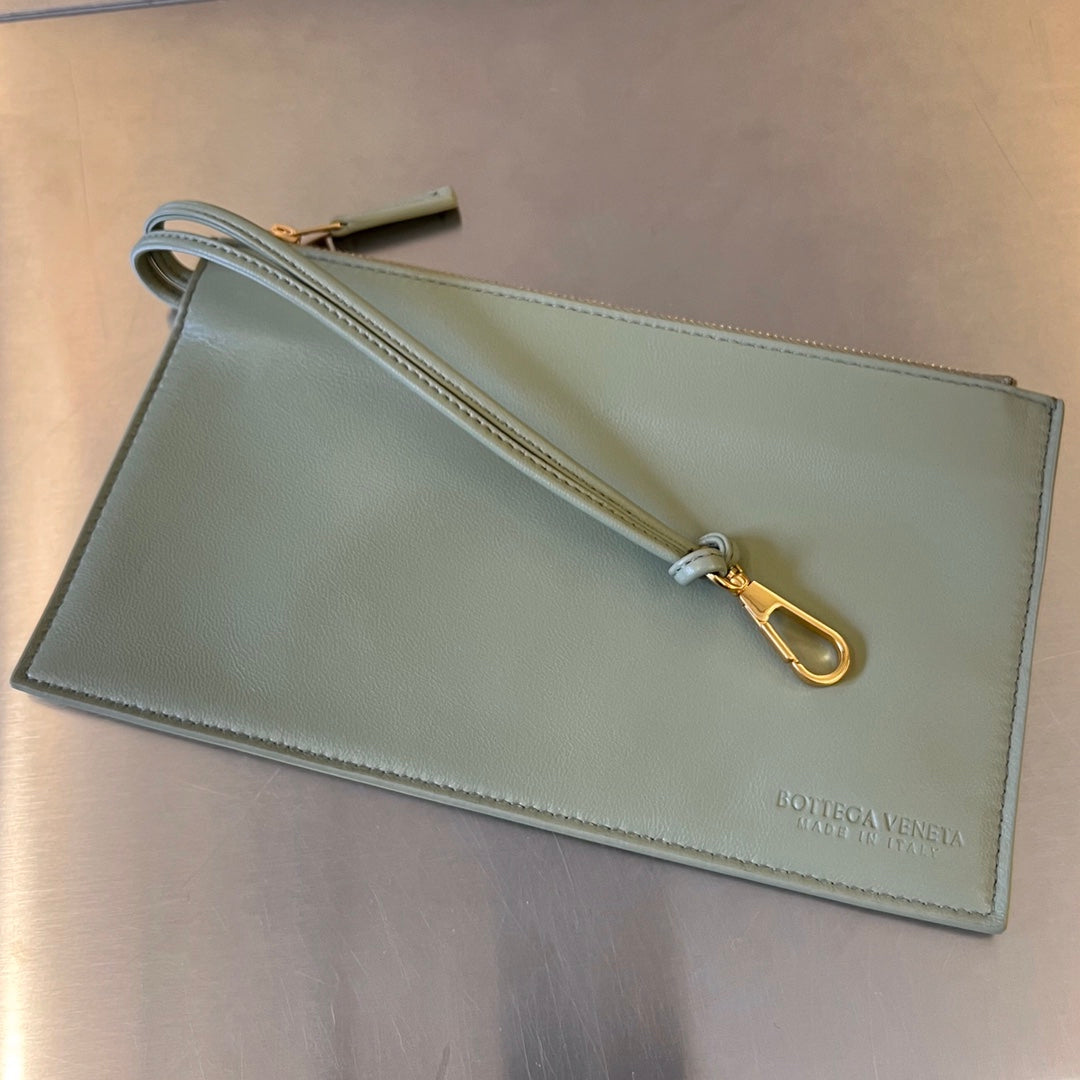 MITTELGROSSE 28-KASSETTEN-KASSETTE, GRAUES LAMMLEDER