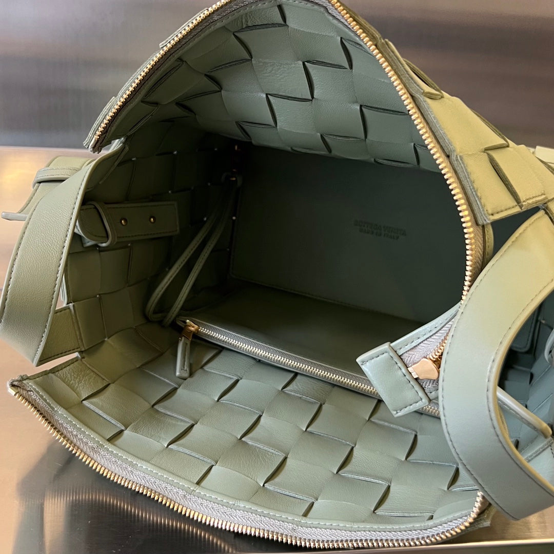 MITTELGROSSE 28-KASSETTEN-KASSETTE, GRAUES LAMMLEDER