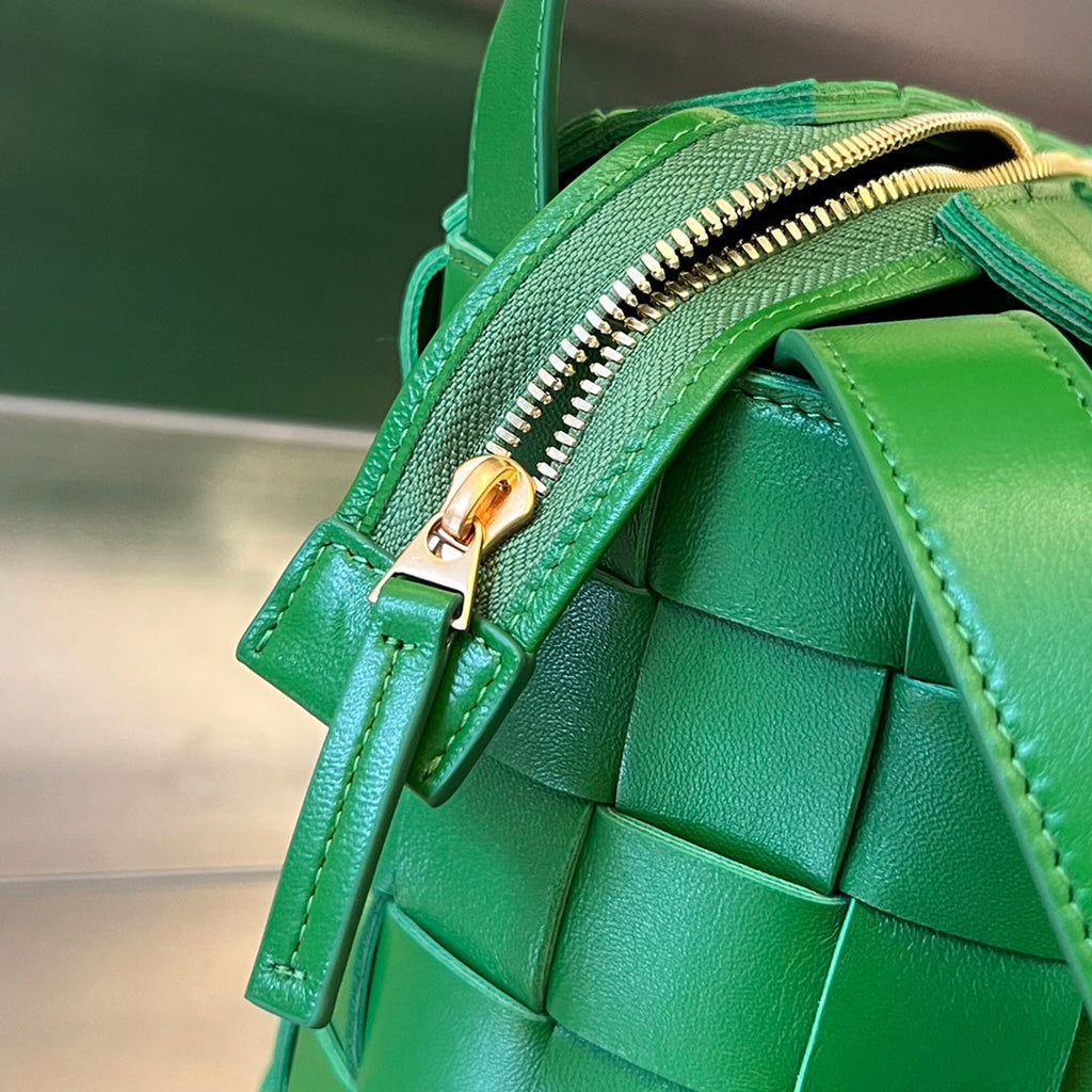 MITTEL 28 KASSETTEN NEONGRÜN LAMMFELL