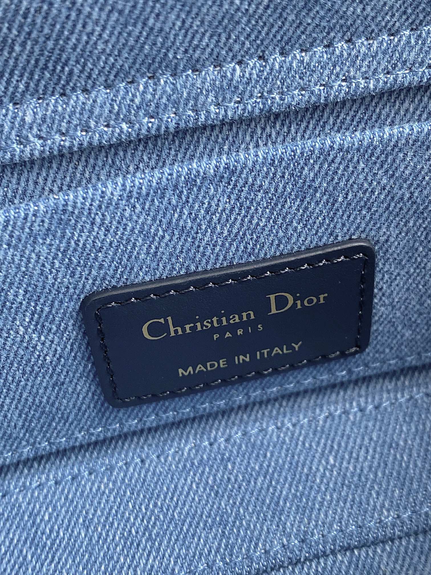 D-JOY TASCHE 22 IN HELLBLAUEM MACROCANNAGE-DENIM