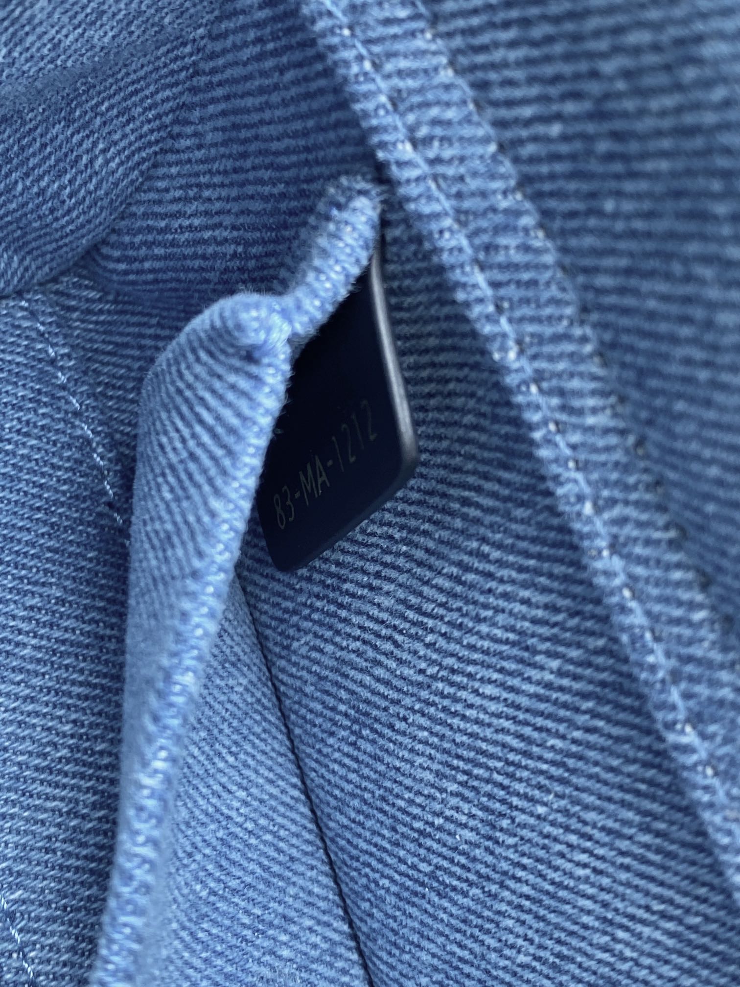 D-JOY TASCHE 22 IN HELLBLAUEM MACROCANNAGE-DENIM