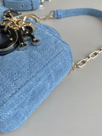 D-JOY TASCHE 22 IN HELLBLAUEM MACROCANNAGE-DENIM