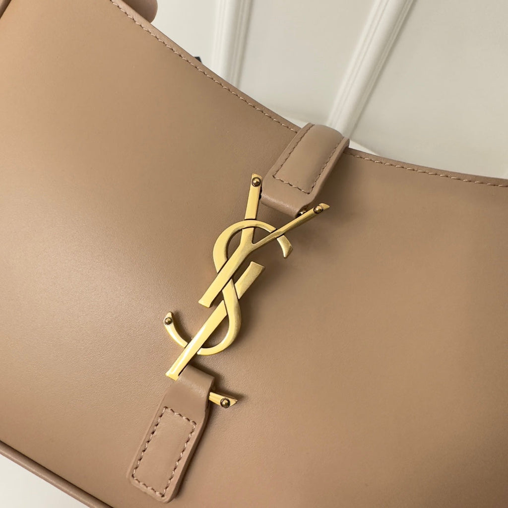 LE 5 À 7 TASCHE 24 BEIGE-CREMES KALBSLEDER