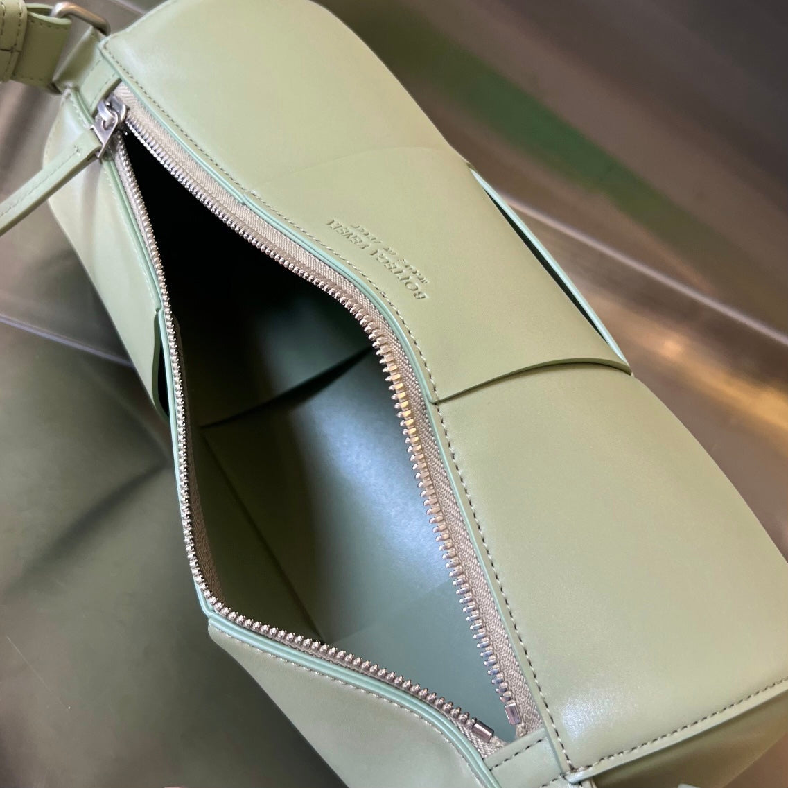 ZYLINDERKASSETTE 30 IN TRAVERTINE-KALBLEDER