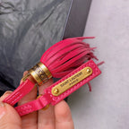 LOU KAMERATASCHE 23 IN HELLROSA WILDLEDER UND KALBSLEDERBESATZ