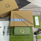 BLONDIE SCHULTERTASCHE 21 IN GRÜNEM KALBSLEDER GOLDENE BESCHLÄGE