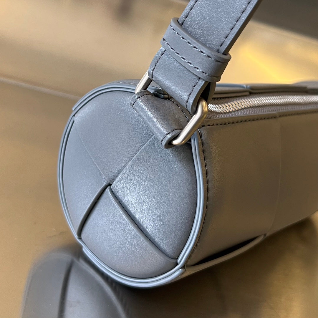 KLEINER ZYLINDER-KASSETTE 21 ZOLL LAVA-GRAUES KALBSLEDER