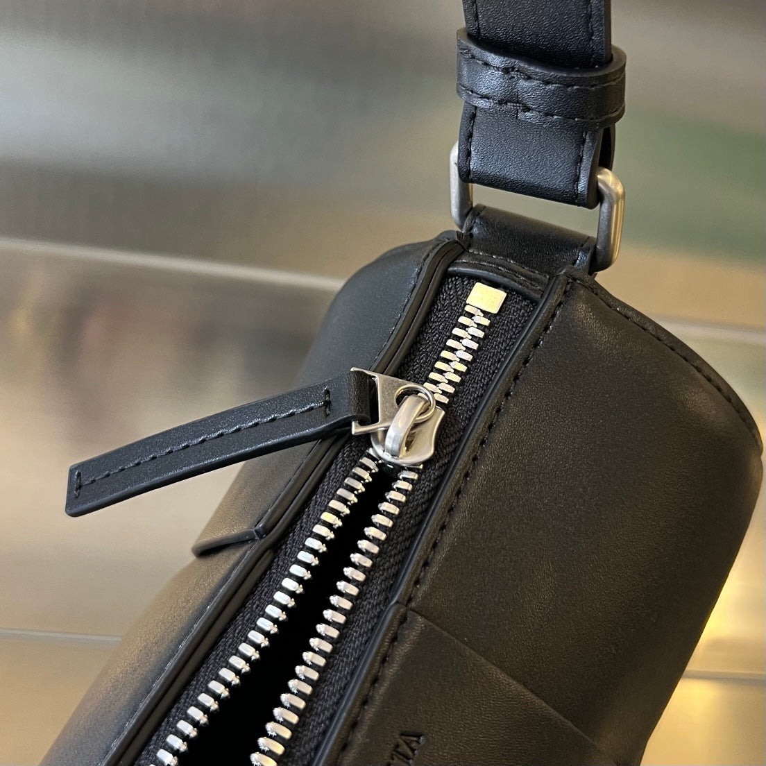 KLEINE ZYLINDERKASSETTE 21 ZOLL SCHWARZES KALBSLEDER