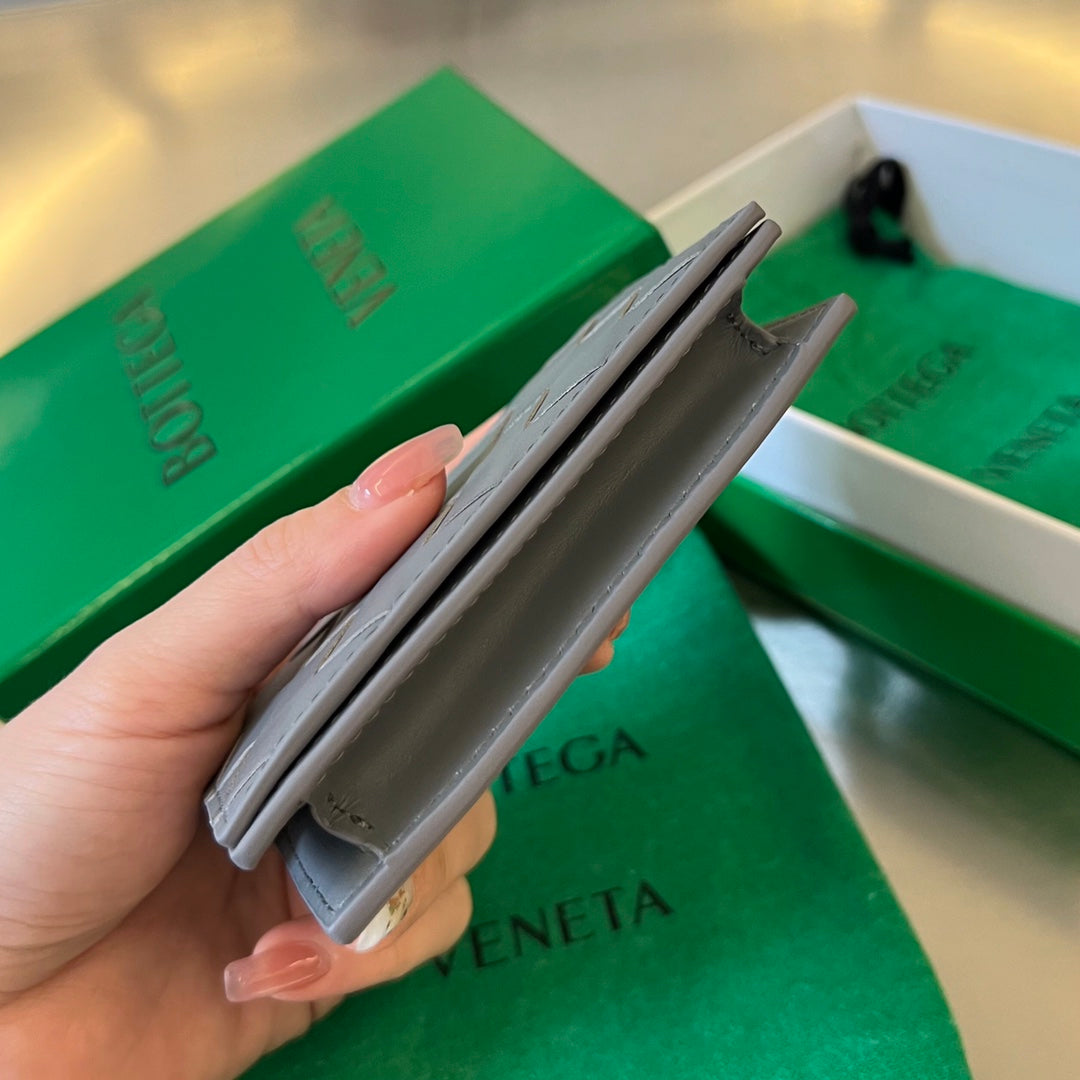 INTRECCIATO BUSINESS 11 GRAUES KALBSLEDER-KARTENHÜLLE