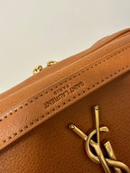 NIKI MEDIUM 26 LAMMFELL ZIMTBRAUN