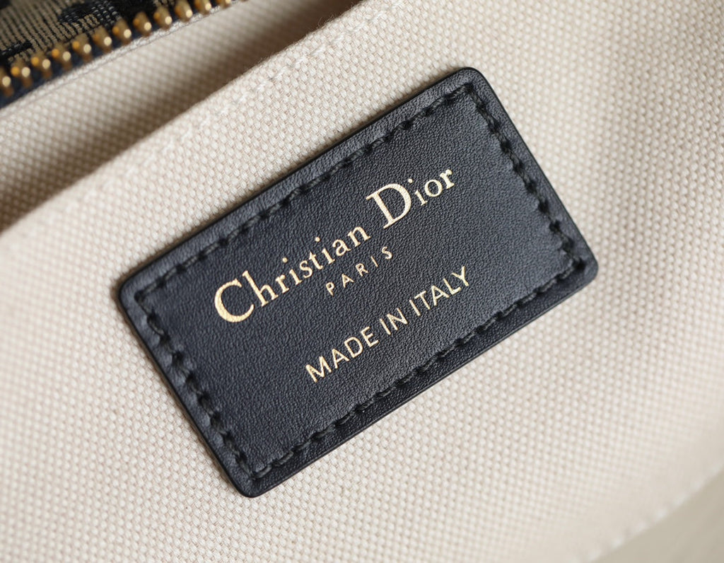 CD Lounge 26 Tasche in blauem Obliqué-Jacquard