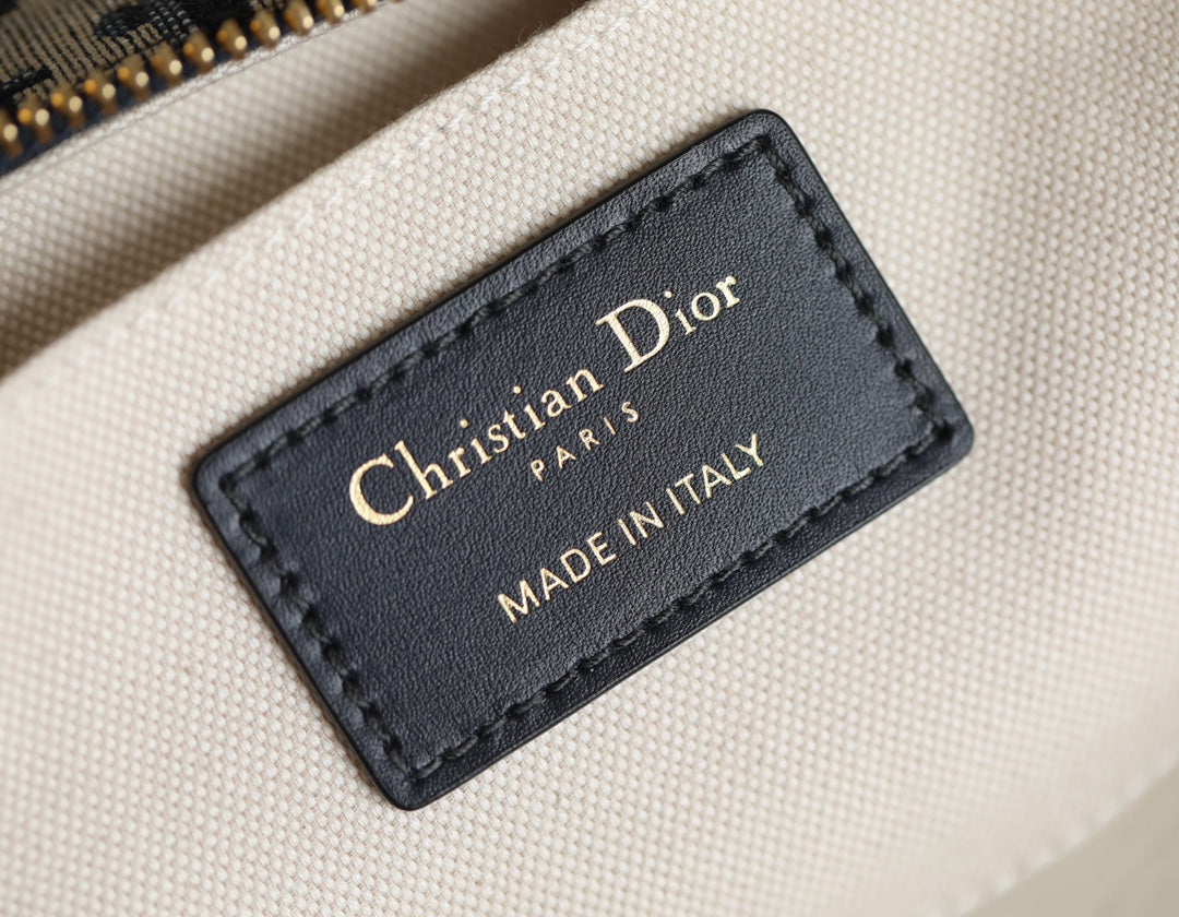 CD Lounge 26 Tasche in blauem Obliqué-Jacquard