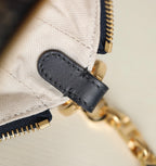 CD Lounge 26 Tasche in blauem Obliqué-Jacquard