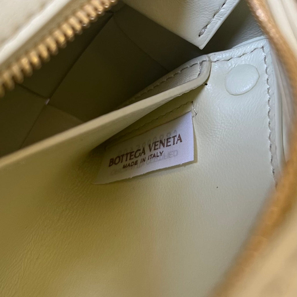 BRICK CASSETTE 28 IN PASTELGELBES KALBSLEDER